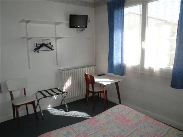Central Hotel Saint-Priest  Dış mekan fotoğraf